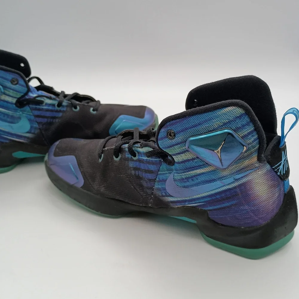 Nike LeBron James 13 XIII Blue Black Shoes‎ Boys Size 7Y Sneakers